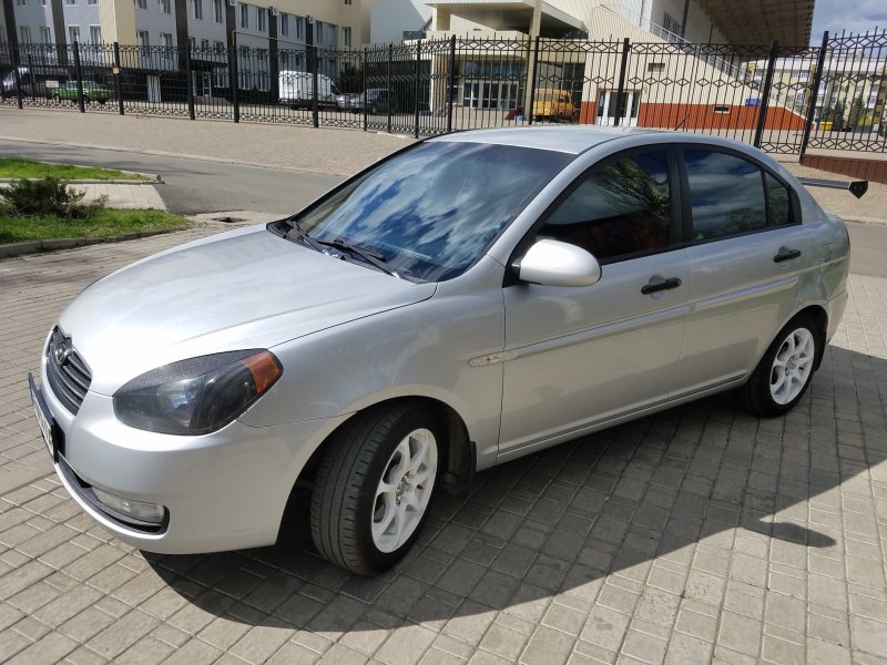 Hyundai Accent 3 2008