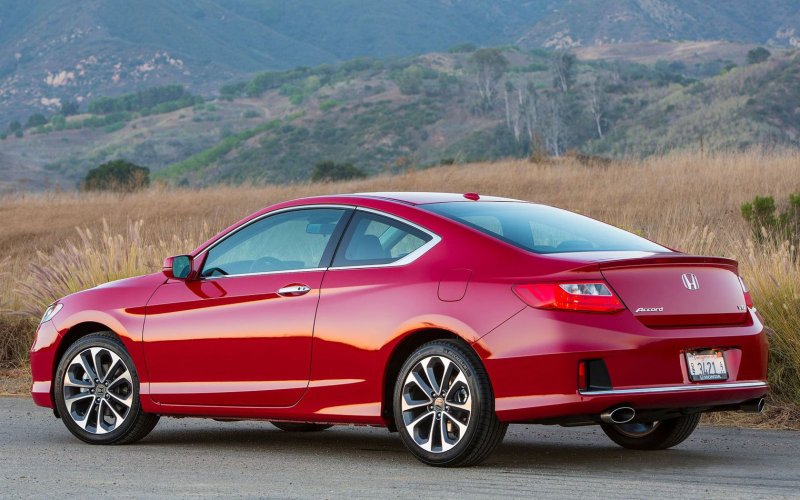 Honda Accord купе 2012