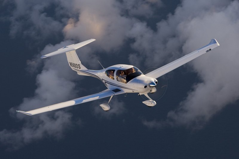 Da40 ng Diamond самолет