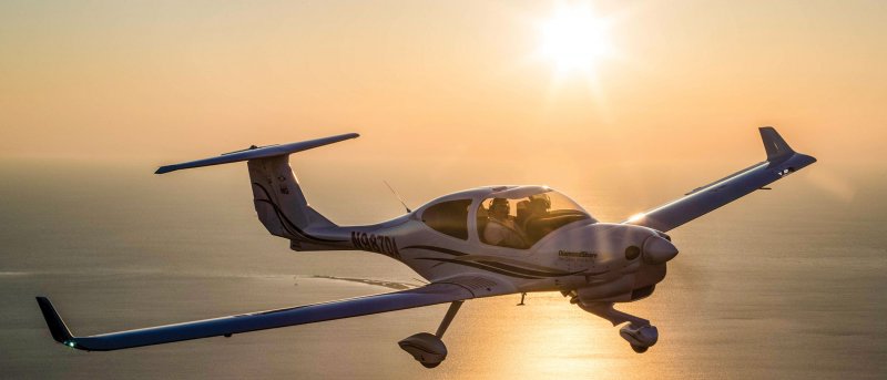 Самолет da 40 ng