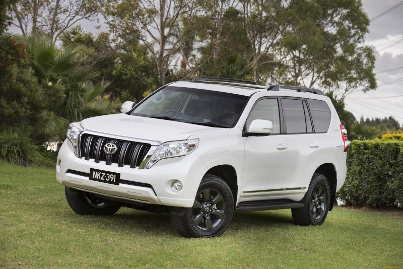 Toyota Land Cruiser Prado 2014