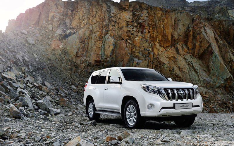 Toyota Land Cruiser Prado 2014