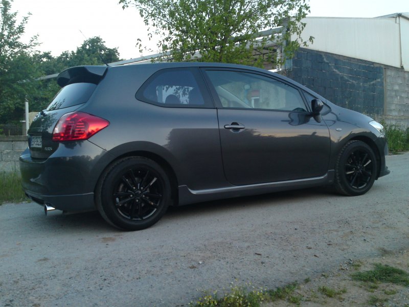 Toyota Auris 2012 Tuning