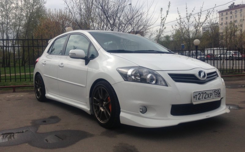 Toyota Auris 2011 Tuning