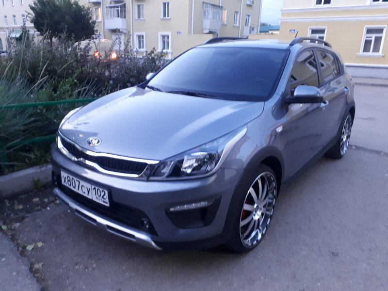 Kia Rio x-line r20