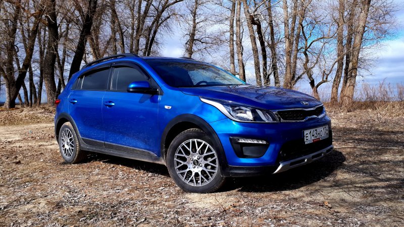 Kia Rio XLINE синяя