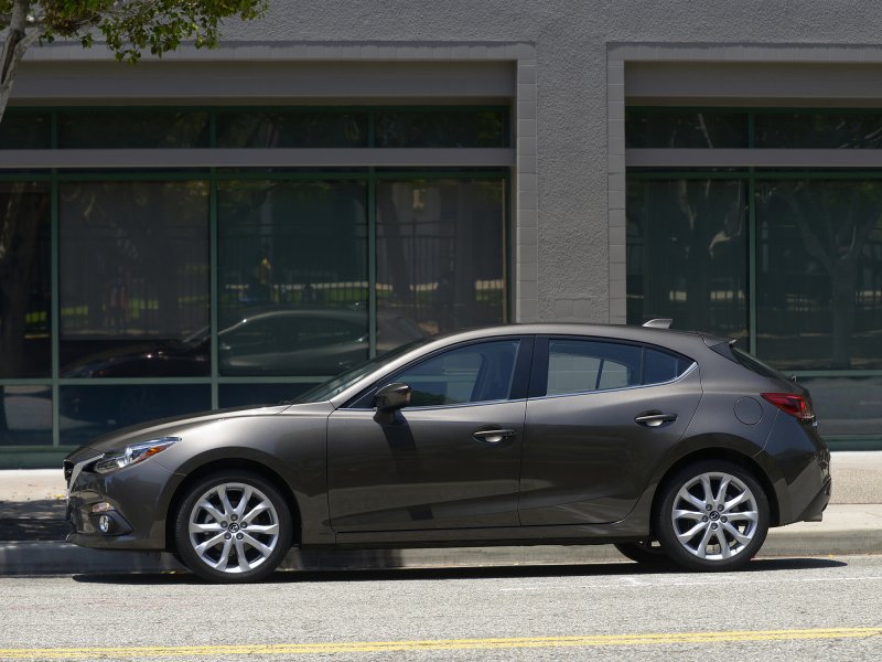 Mazda 3 Hatchback 2014