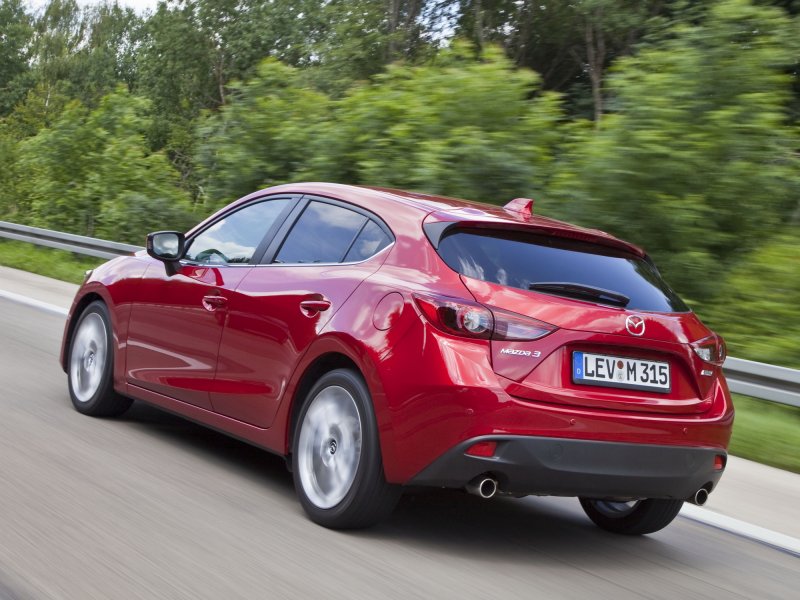 Mazda 3 III хэтчбек