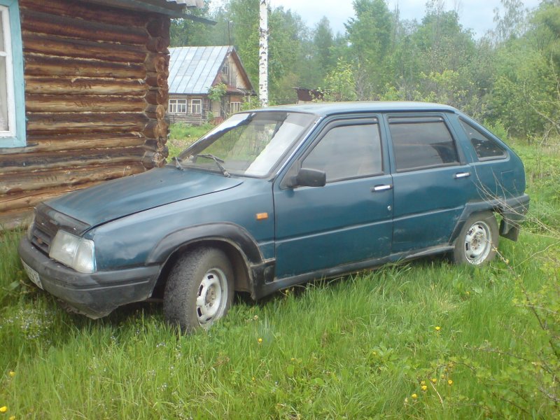 ИЖ Ода 2126