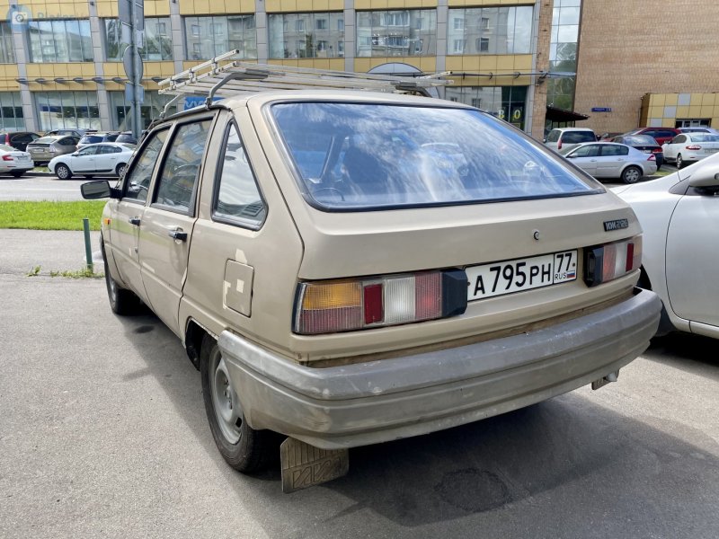 ИЖ Ода 2126 салон