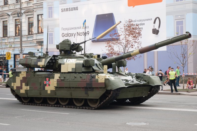 Танк t-64b