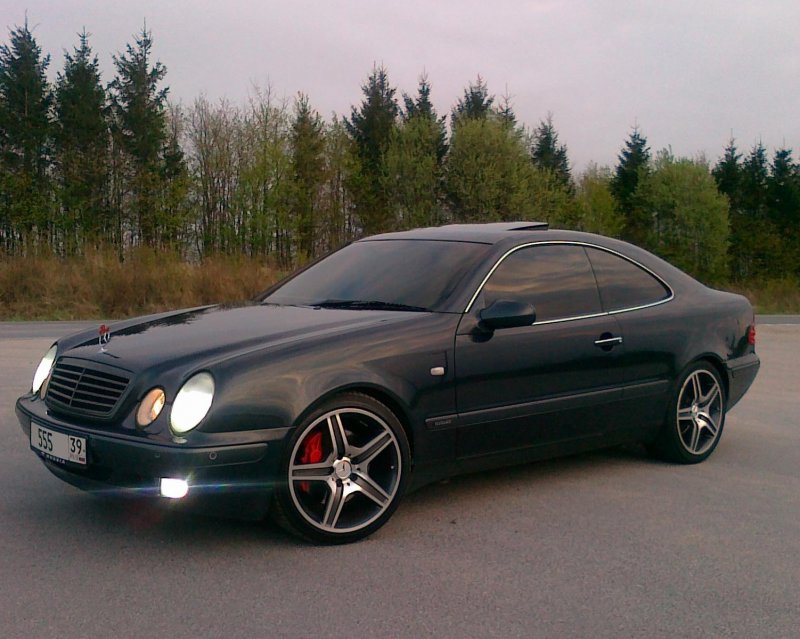 Mercedes Benz w208 Sport