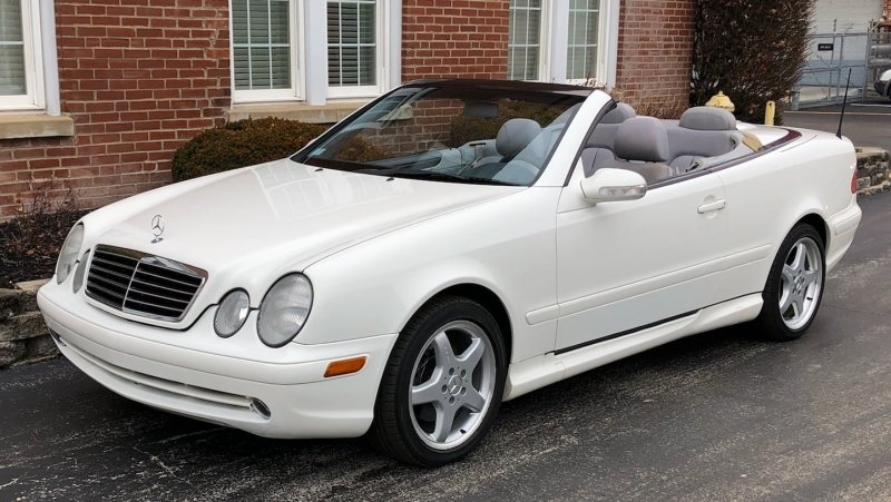Мерседес Бенц CLK c208
