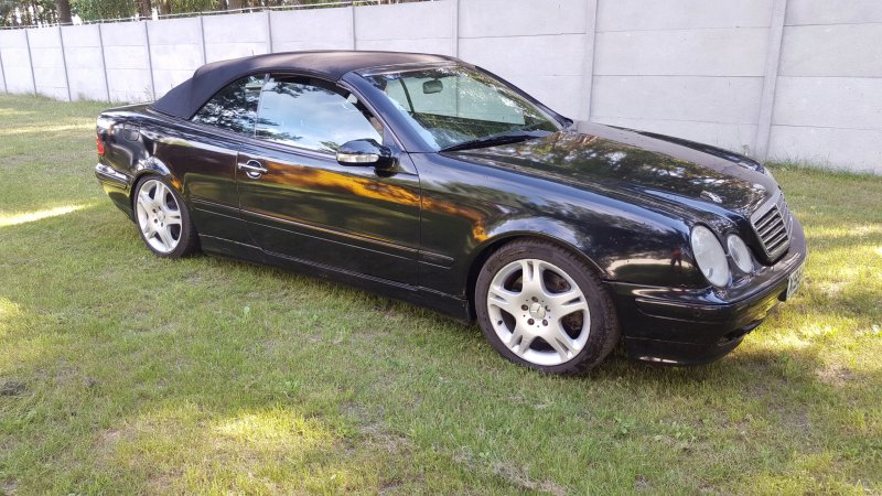 Мерседес CLK 208 2000