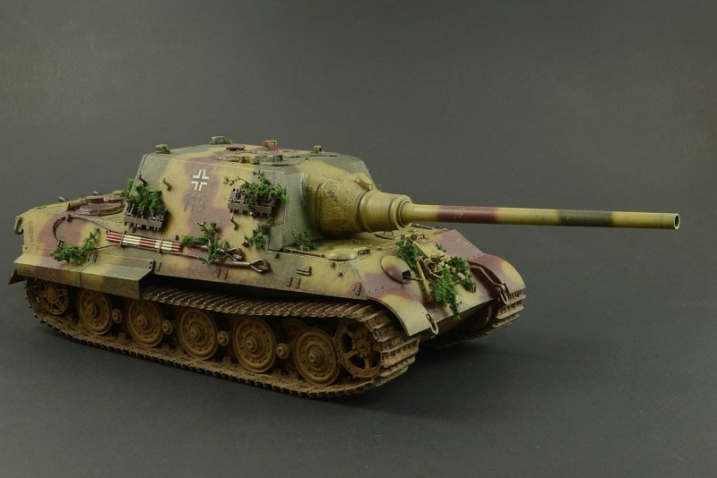 Немецкая САУ Ягдтигр 2в1, Jagdtiger early/late - Takom 1:35 8001