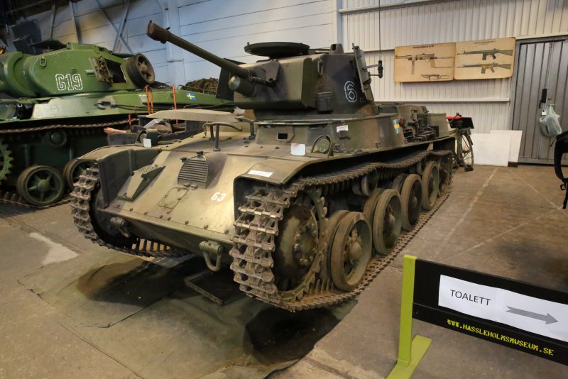 Landsverk l-60