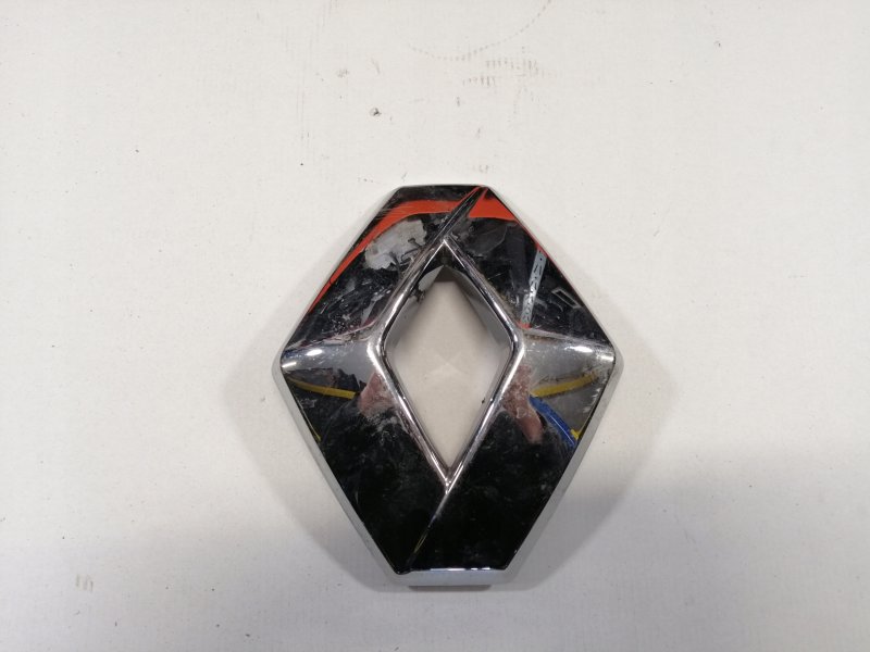 628909891r Renault эмблема передняя