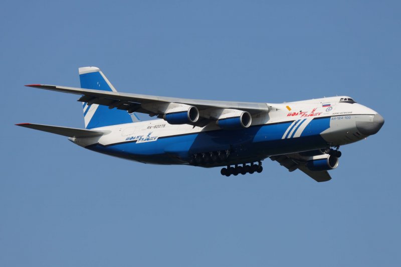 Антонов АН-124