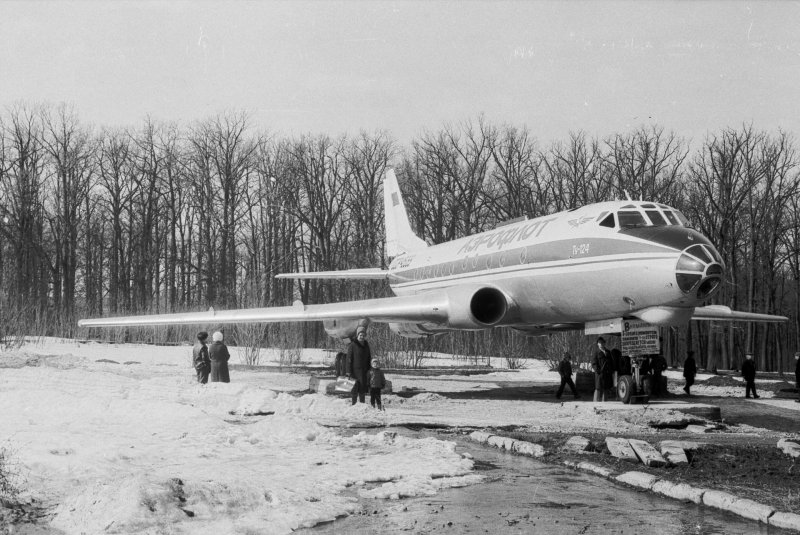 Ту-124 на Чкаловской