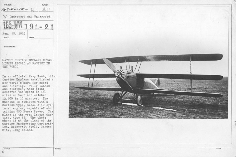 Curtiss model l Triplane