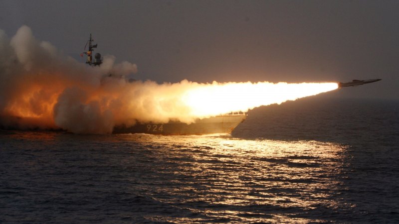 Сверхзвуковое оружие России циркон