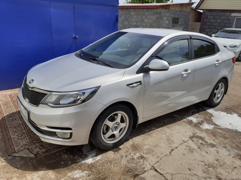 Kia Rio x-line Silver