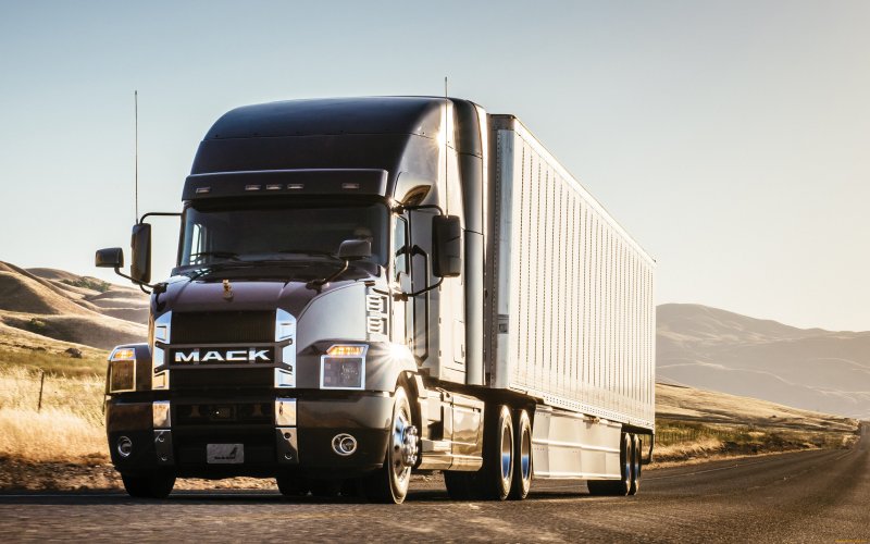 Тягач Mack Anthem 2019