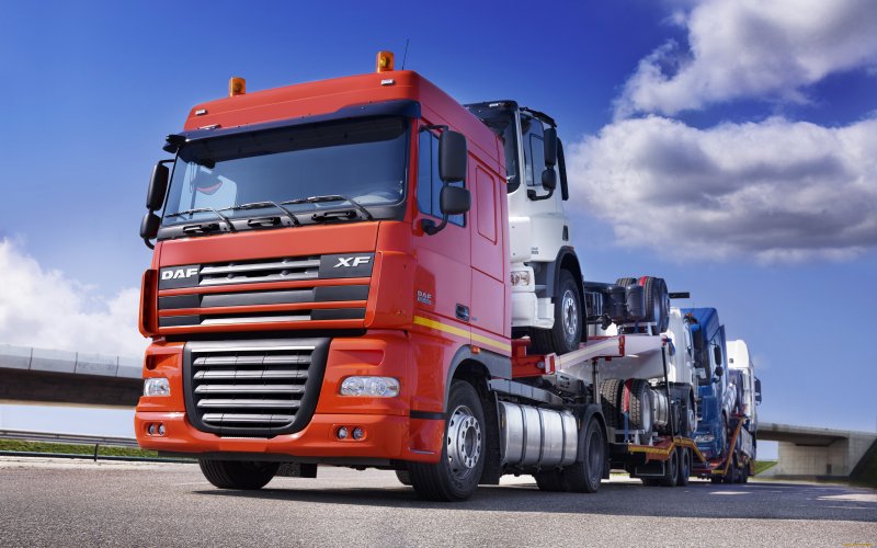 Грузовик DAF XF-105
