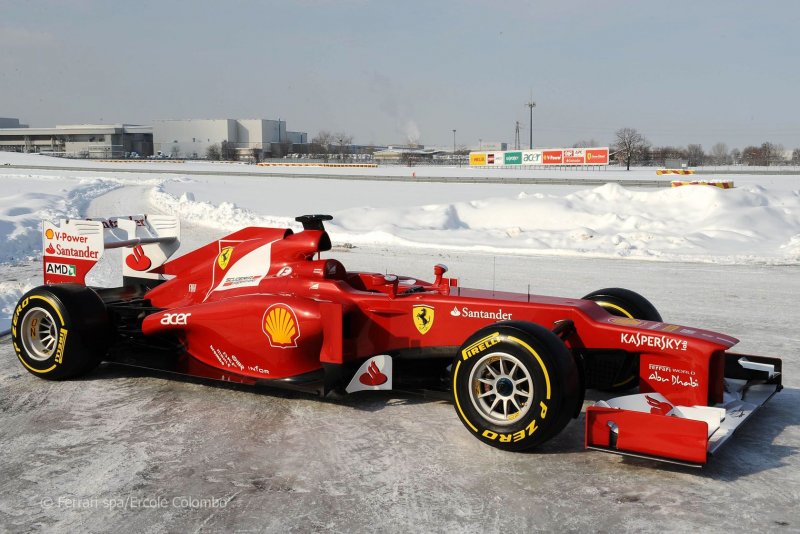 Феррари f138