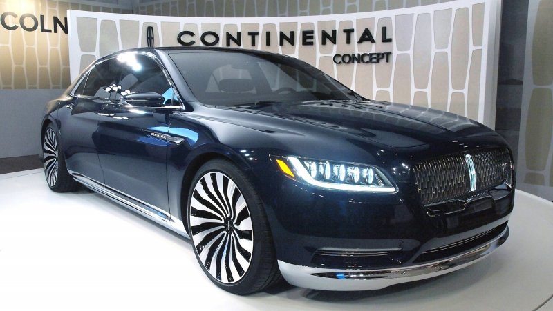 Lincoln Continental 2015