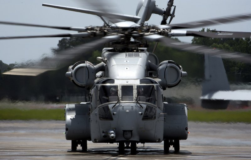Вертолёт Sikorsky Ch-53