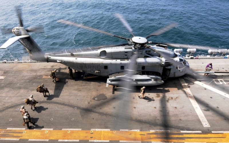 Вертолет Ch-53 звезда
