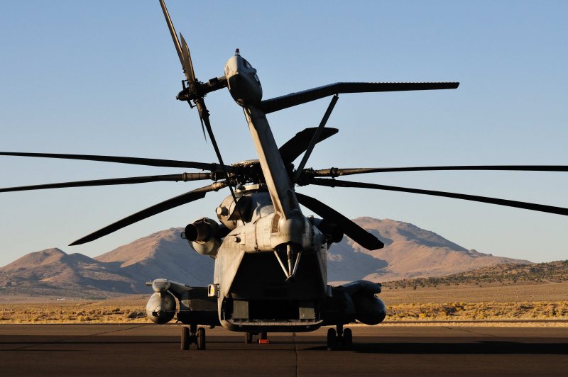 Вертолёт Sikorsky Ch-53