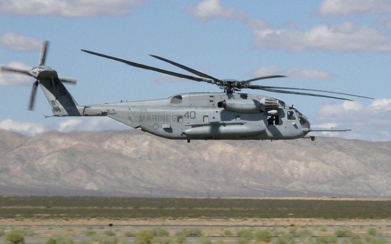 Вертолеты Sikorsky Ch-53e super Stallion