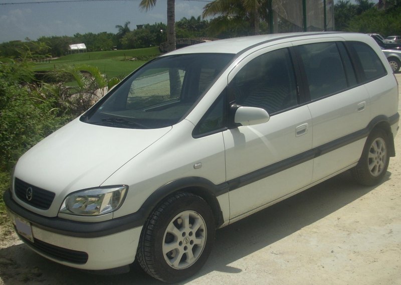 Harga Chevrolet Zafira