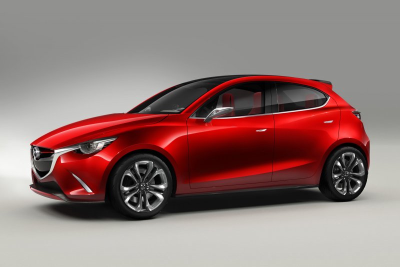 Mazda 2 хэтчбек 2020