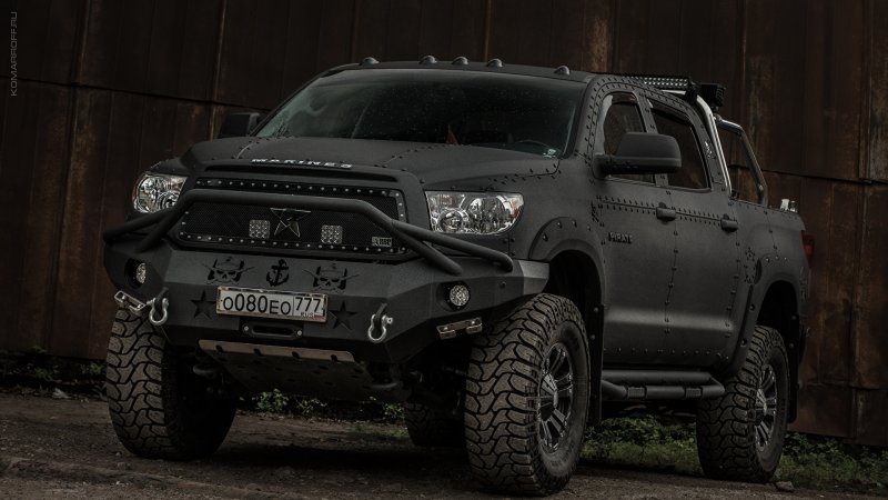 Toyota Tundra 4[4