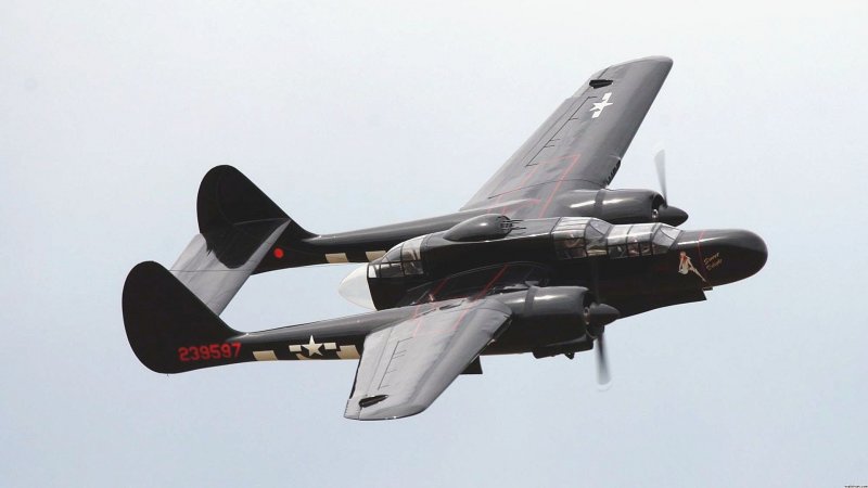 Самолет р-61 черная вдова