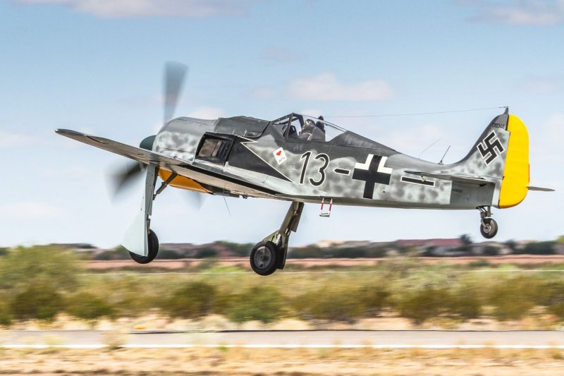 Самолет FW-190