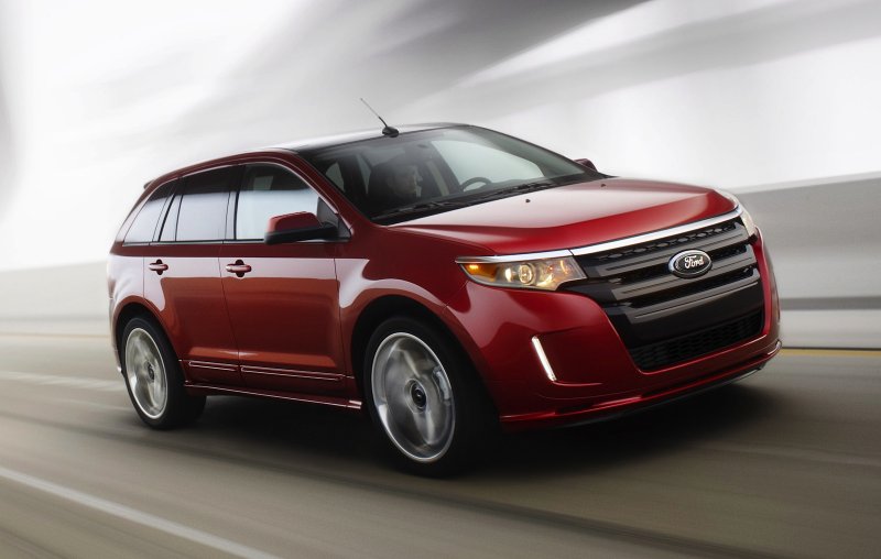 Ford кроссовер Edge 2014