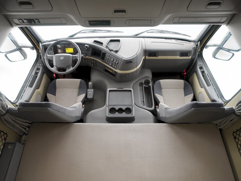 Volvo FH 2008 Interior