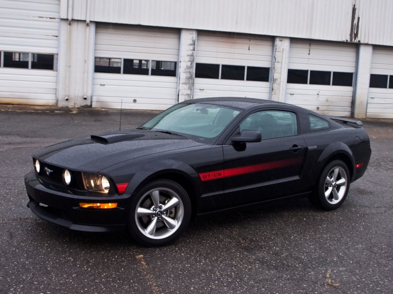 Ford Mustang 438