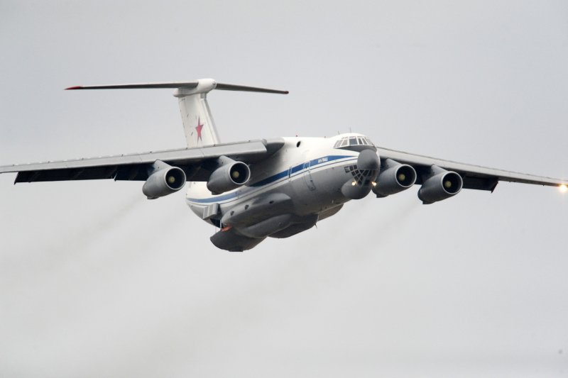Ил-76 военно-транспортный самолёт