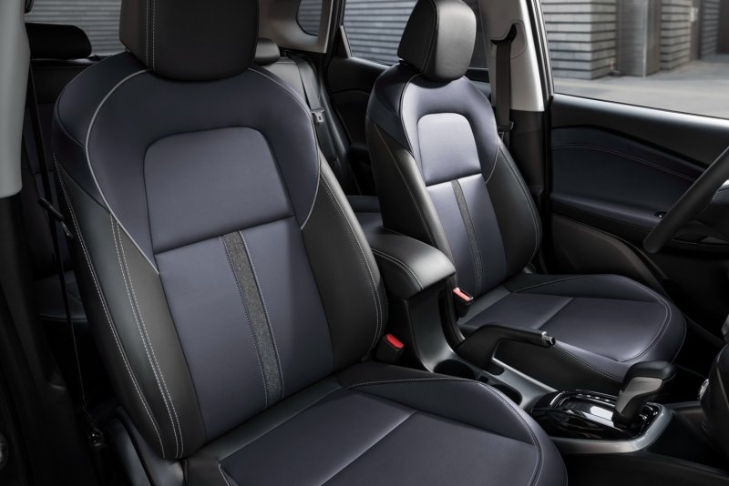 Chevrolet Tracker 2021 салон