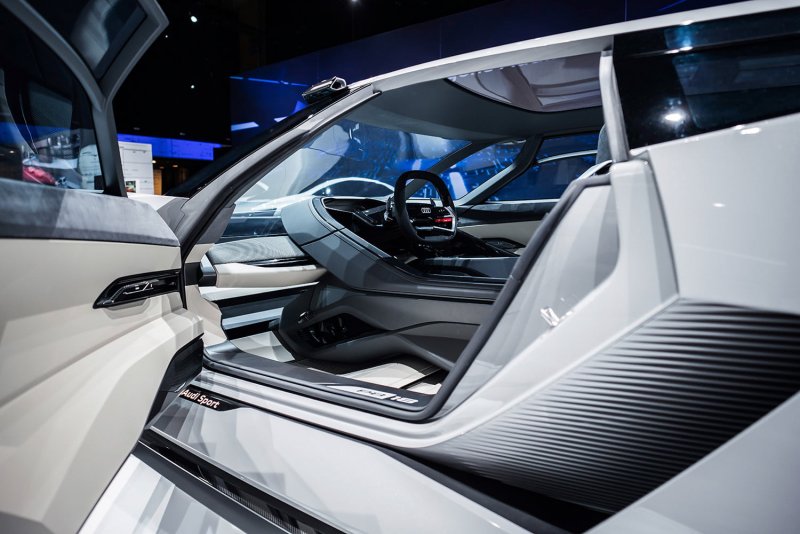 Audi a8 e-tron