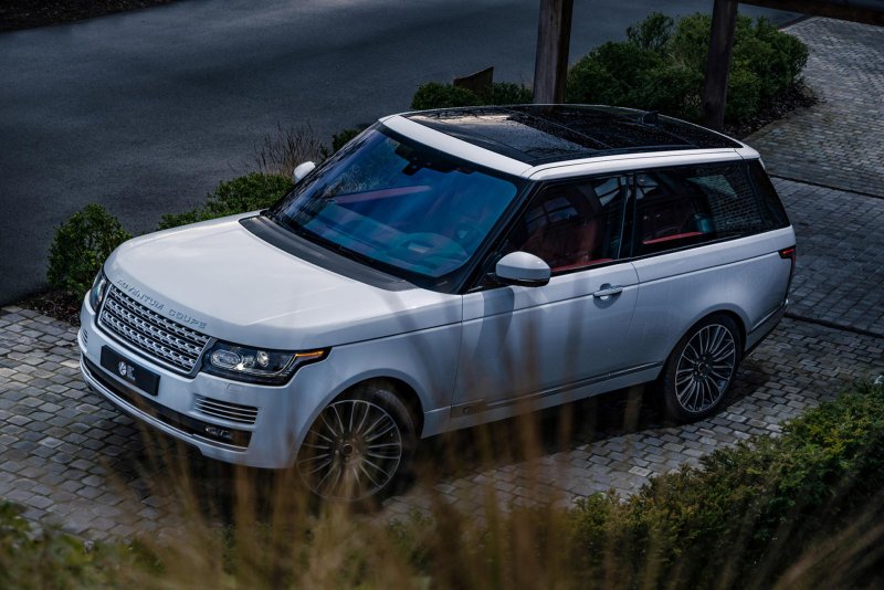 Range Rover SV Coupe (от $295 995)