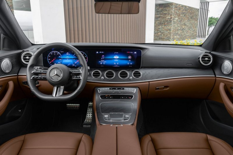 Mercedes Benz e class 2021