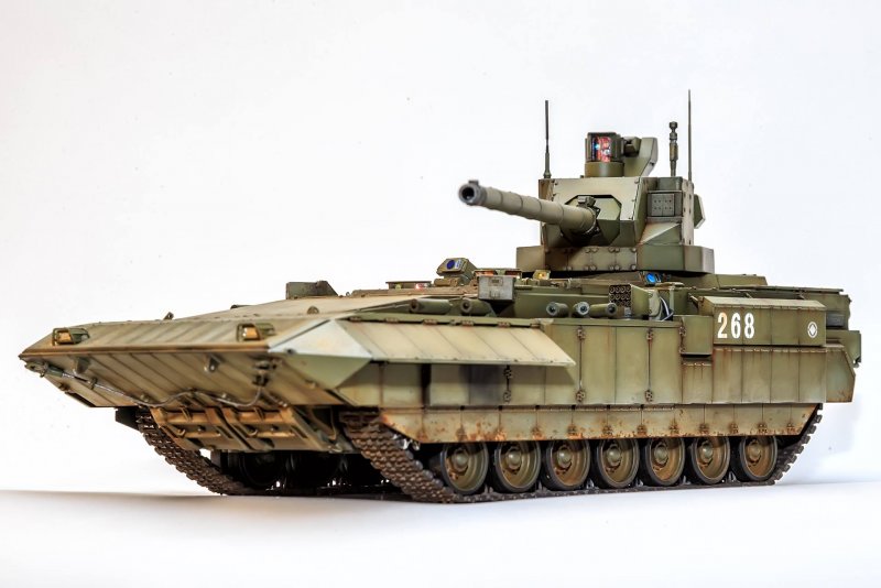 Модель 38. ТБМП «Т-15 Армата»