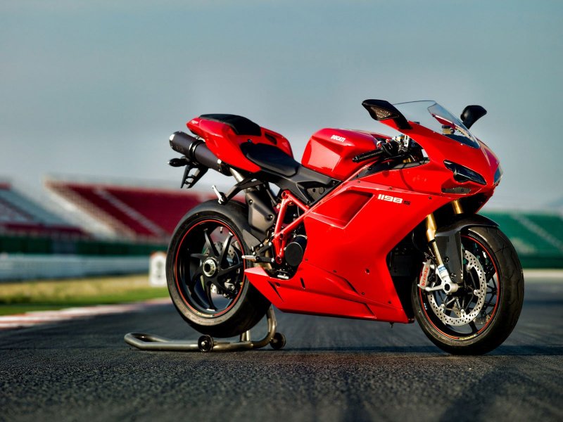 Ducati 1098 красный