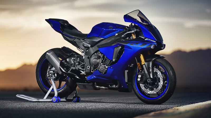 Suzuki GSX Dirt Bike